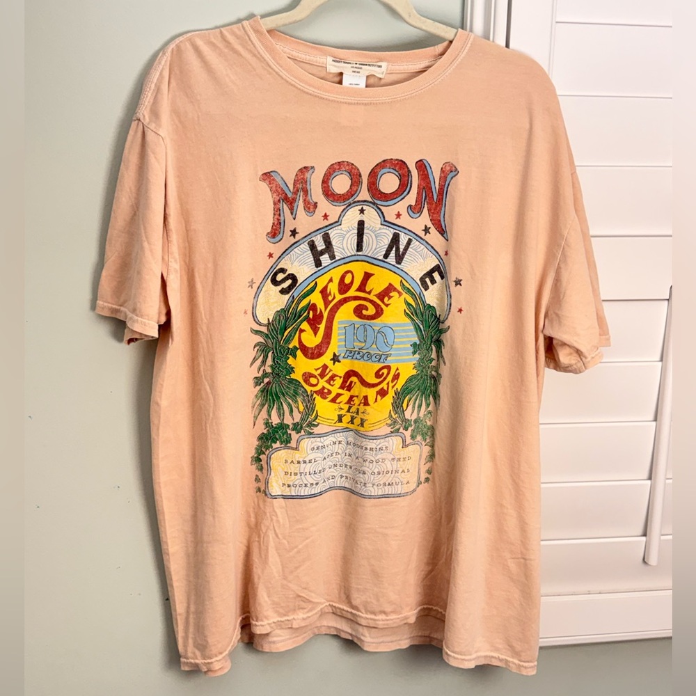 Urban Outfitters Peach Graphic 'Moonshine' oversize Short Sleeve Tee
